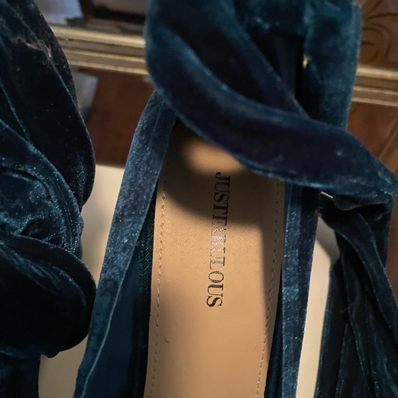 Just Fab velvet teal ankle tie block heal pun size 9 New no box - Picture 8 of 11